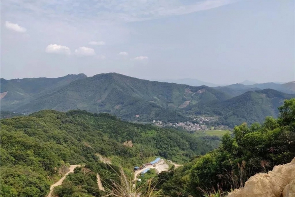 起拍價(jià)9.6億，儲(chǔ)量1.66億m3！又一超級(jí)花崗巖礦權(quán)即將問(wèn)世